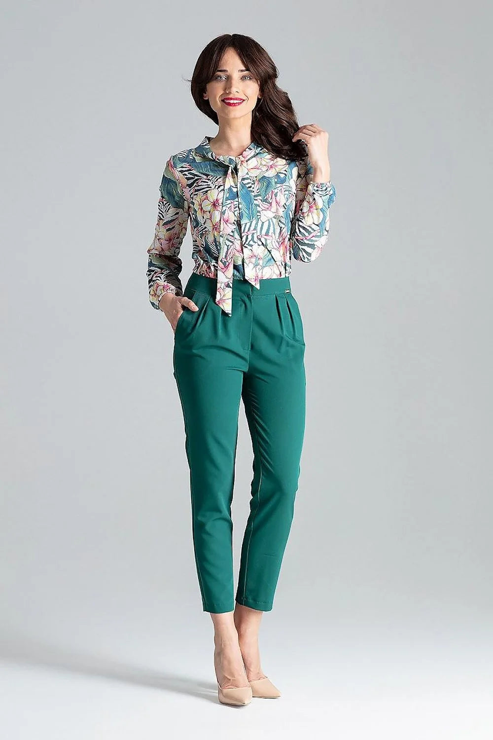 Pantalon femme cigarette 7/8 plis devant poches biais fermeture zip taille haute vert émeraude polyester viscose occasion professionnelle soirée