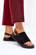 sandales élégantes mode moderne daim noir suédine bride réglable arrière boucle métallique plateforme délicate semelle crantée rembourrée confort chic estivale