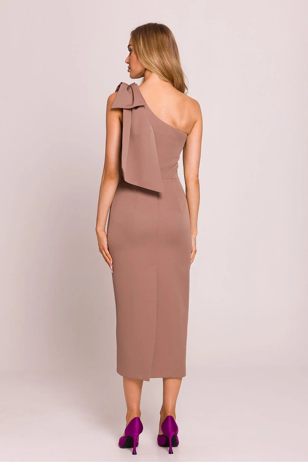 Robe de cocktail élégante asymétrique épaule unique nœud taupe polyester doublure partielle fermeture éclair cache ajustement parfait