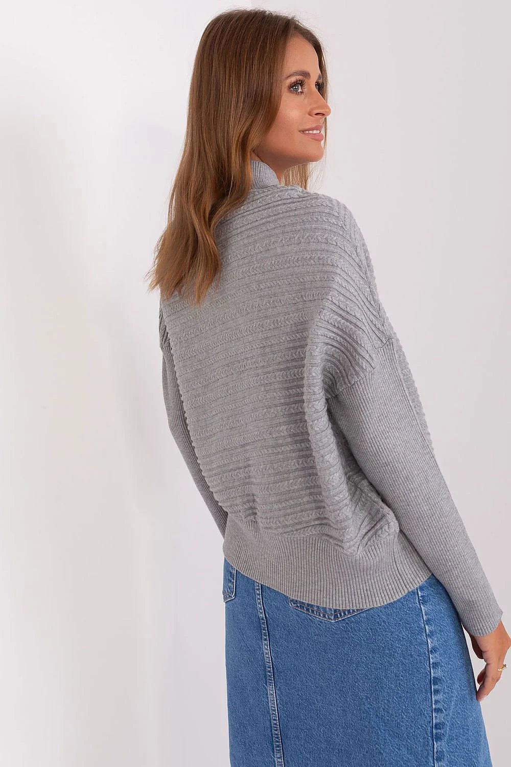 Pull femme Chandail AT tricot texture gris clair manches longues col montant côtelé style décontracté