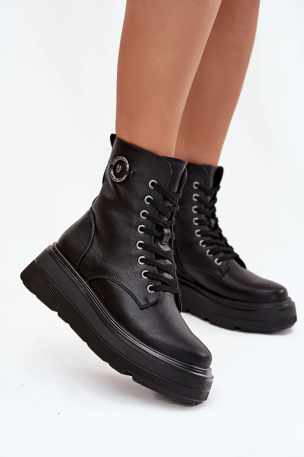 bottines femme Vinceza similicuir noir montantes combat lacets zip plateforme epaisse crantee 5cm bout rond medaillon decoratif doublure chaude confortable
