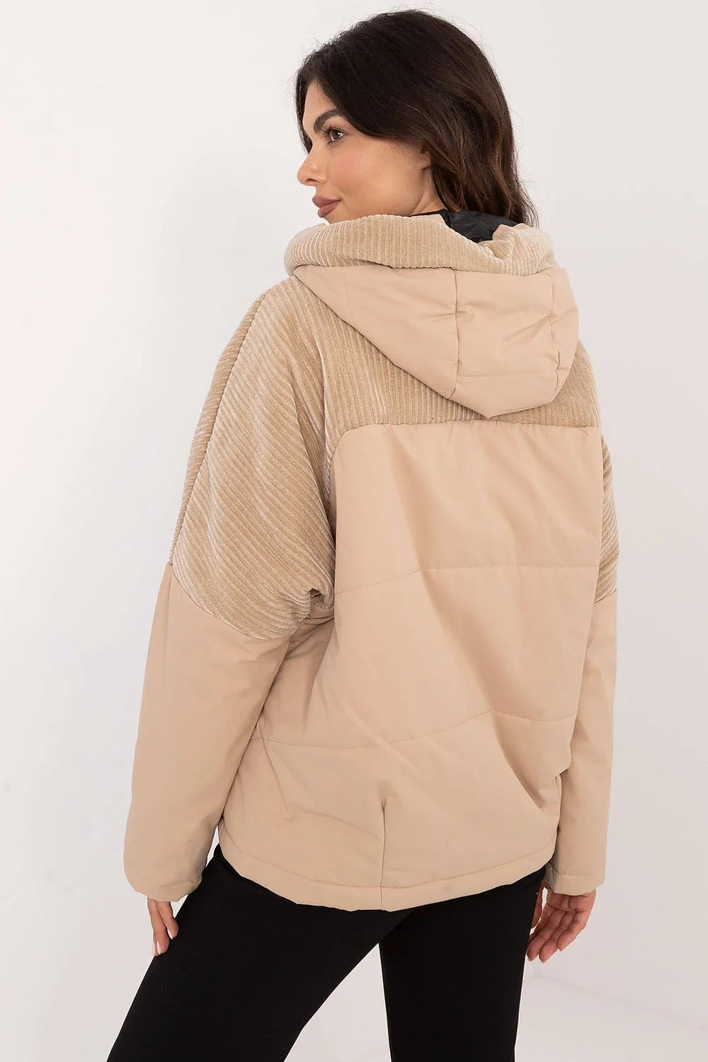 Veste pour femme automne hiver moderne élégante matelassée beige sand polyester capuche poches zippers
