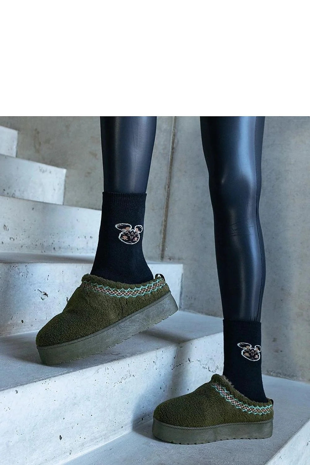 Bottes de neige Solea vert olive mocassin doublure chaude semelle caoutchouc mode hiver femme
