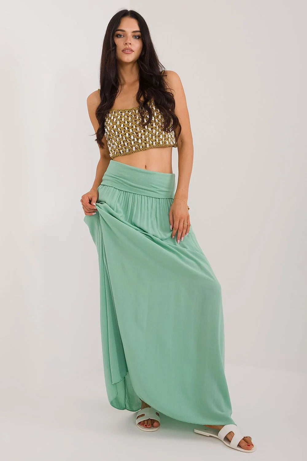 Jupe longue Och Bella deux pièces crop-top doré motifs brodés jupe vert pastel bohème chic femme été soirée