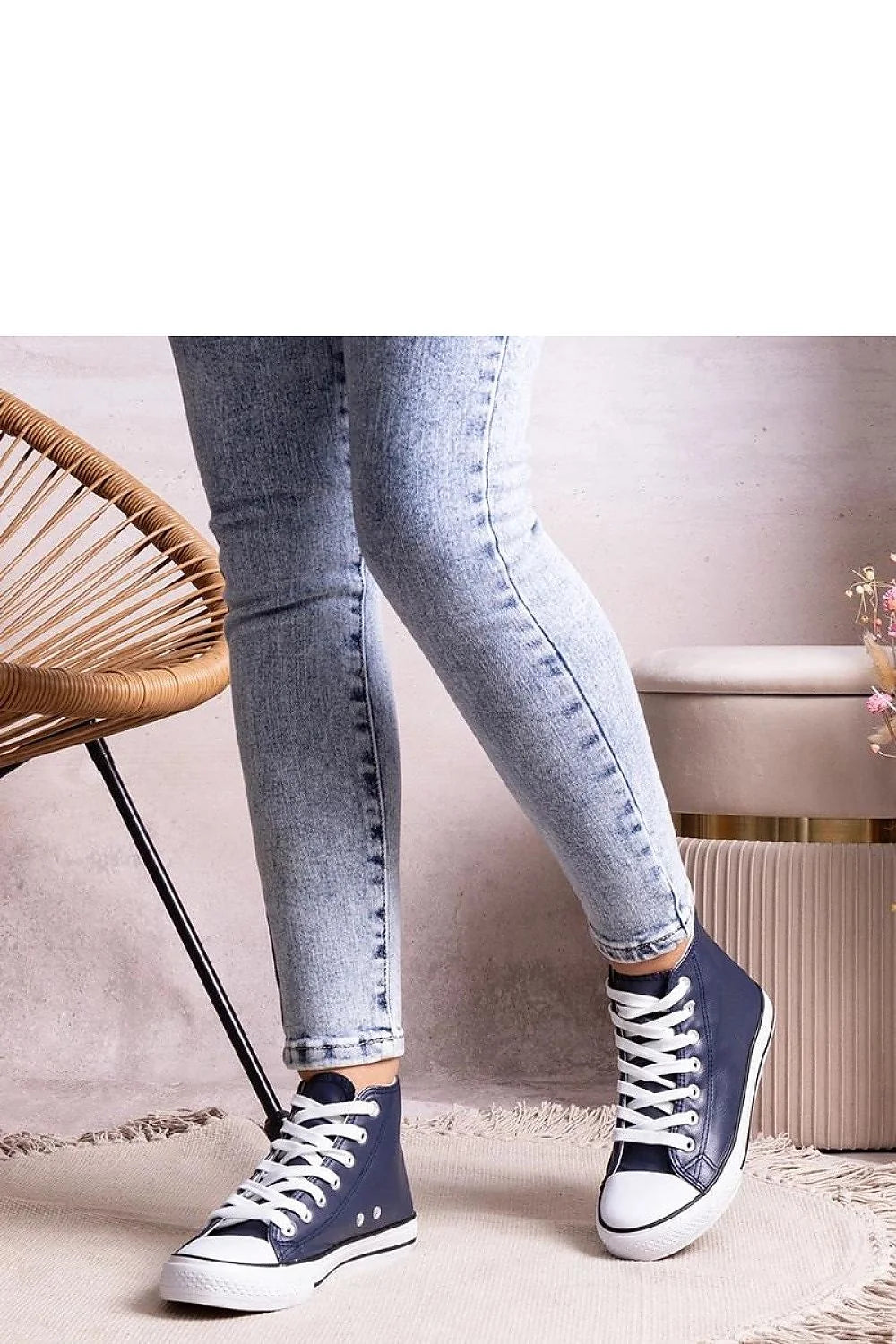 Solea baskets montantes femme casual urbain cuir écologique bleu marine semelle caoutchouc blanc lacets blancs œillets métalliques argentés maintien cheville