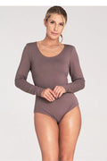 Body pour femmes en viscose élasthanne manches longues col bateau coupe ajustée couleur mauve doux