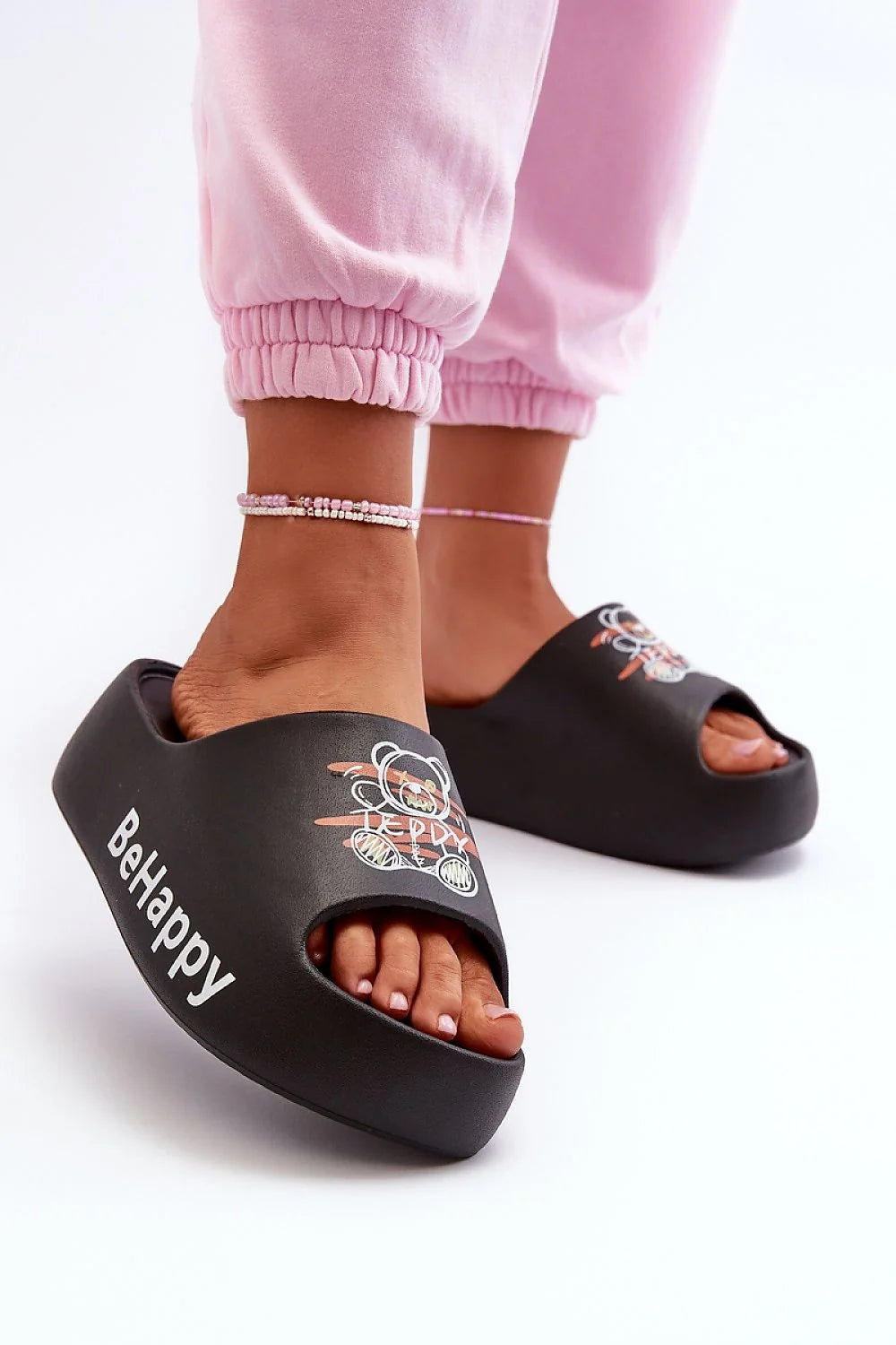 Pantoufles femmes style slides motif ourson TEDDY confortable mode moderne couleur noire blanc orange rose Be Happy