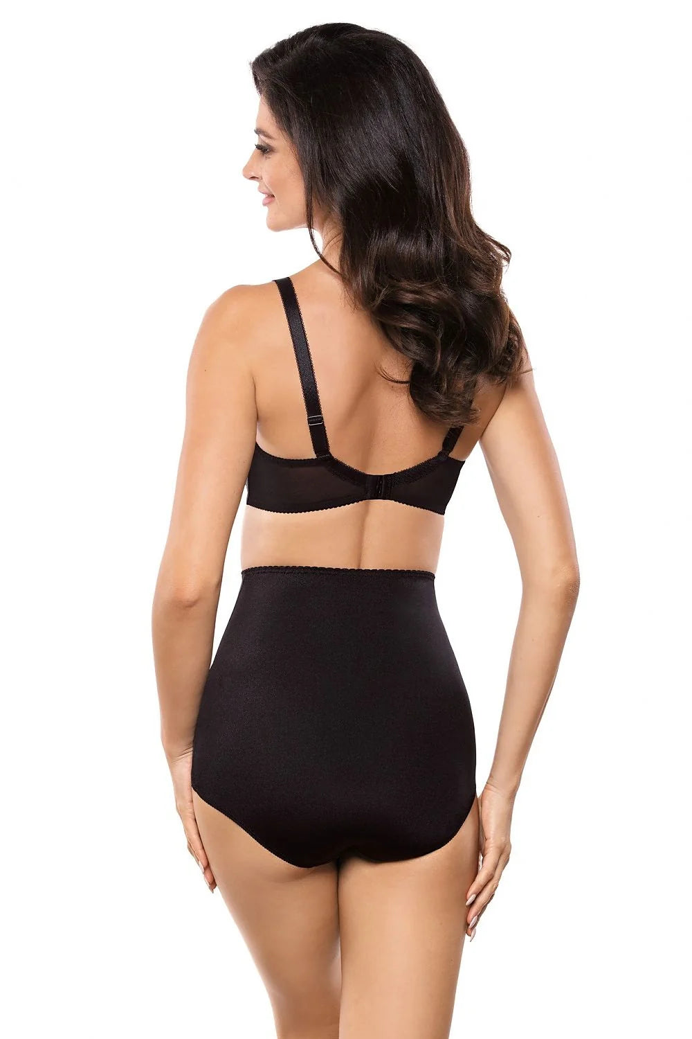 Soutien-gorge douceur en dentelle style classique confort exceptionnel pour toutes morphologies et occasions élégantes