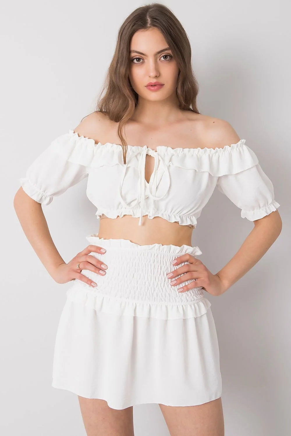 Ensemble chemisier jupe femme blanc style espagnol crop top manches courtes jupe courte smockée