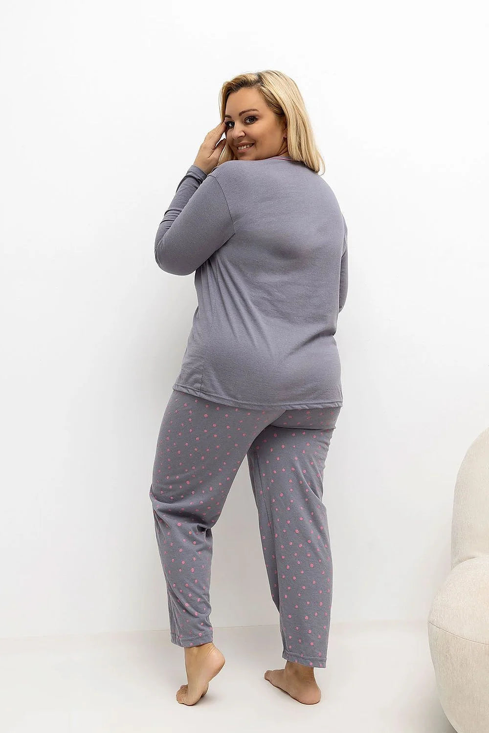 pyjama femme grande taille haut boutonné manches longues col rond pantalon long pois rose jersey extensible confortable coupe relaxed