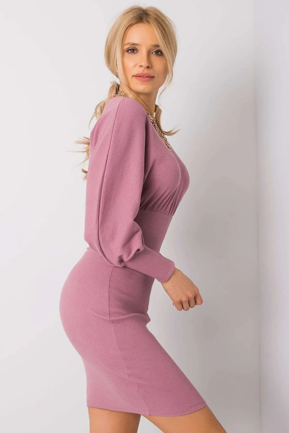 robe ajustée femme manches ballon longues poignets resserrés col rond mini genou rouge vif côtelée extensible coton élasthanne Rue Paris