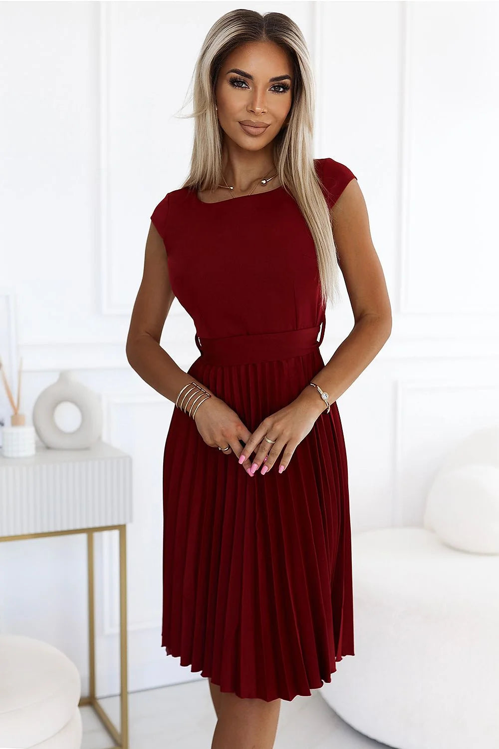 Robe de jour élégante Numoco Lilas couleur bordeaux manches courtes ceinture large plissée taille ajustable femme