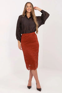jupe crayon midi taille haute dentelle rouille terre cuite doublure opaque ourlet festonné silhouette ceinture élastique polyester viscose