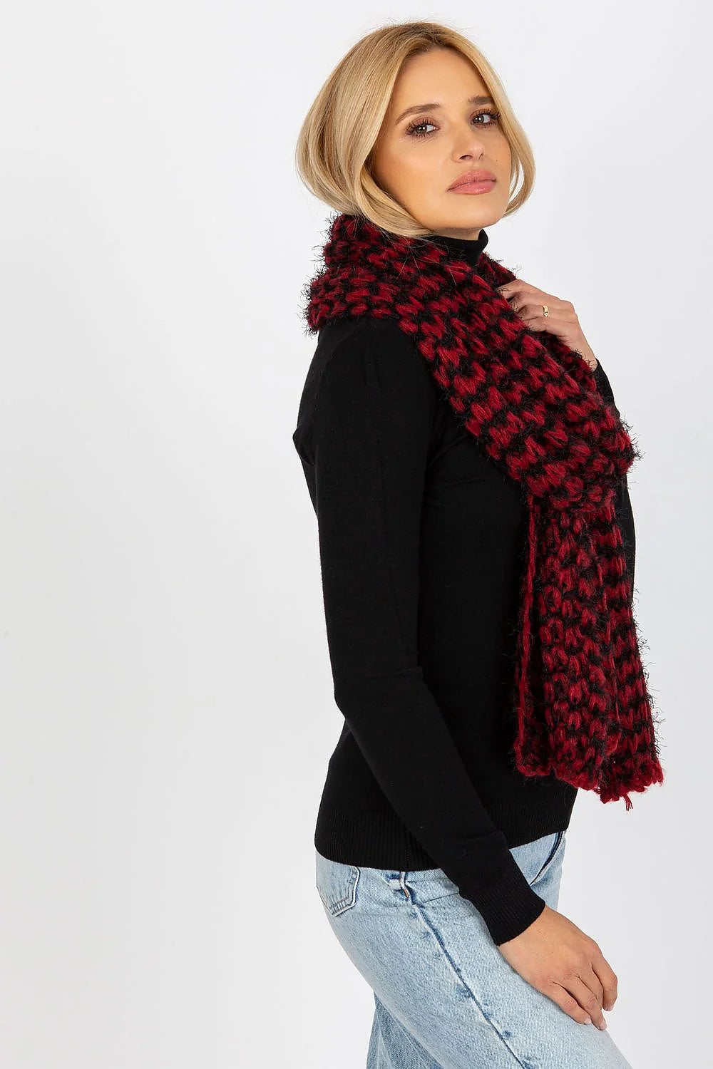 Écharpe tricotée chaude à motifs guépard rouge et noir pour femmes, acrylique 100%, style audacieux, longueur 220 cm, largeur 45 cm, automne-hiver