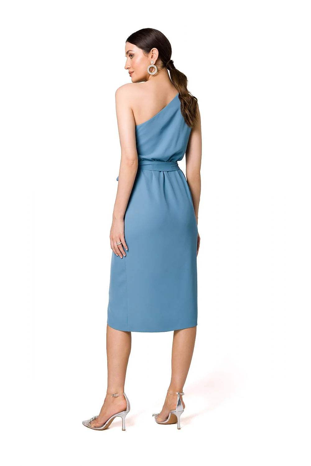 Robe de cocktail asymétrique élégante en tissu doux, style moderne pour femme, dos nu, ceinture incluse, longueur genoux