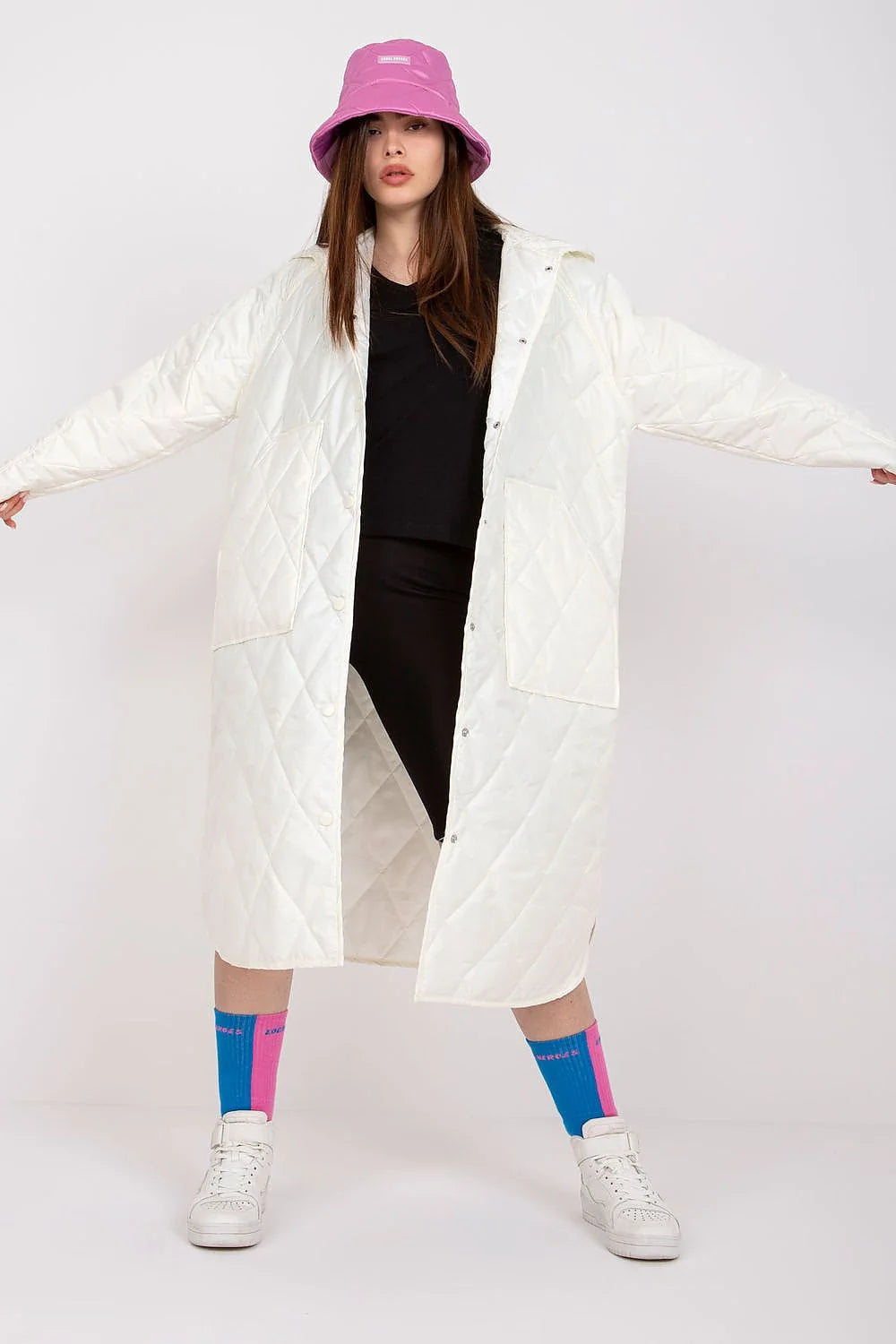 manteau long femme matelassé ivoire oversize midi losanges polyester satiné rembourrage isolant léger pressions grandes poches plaquées fentes latérales