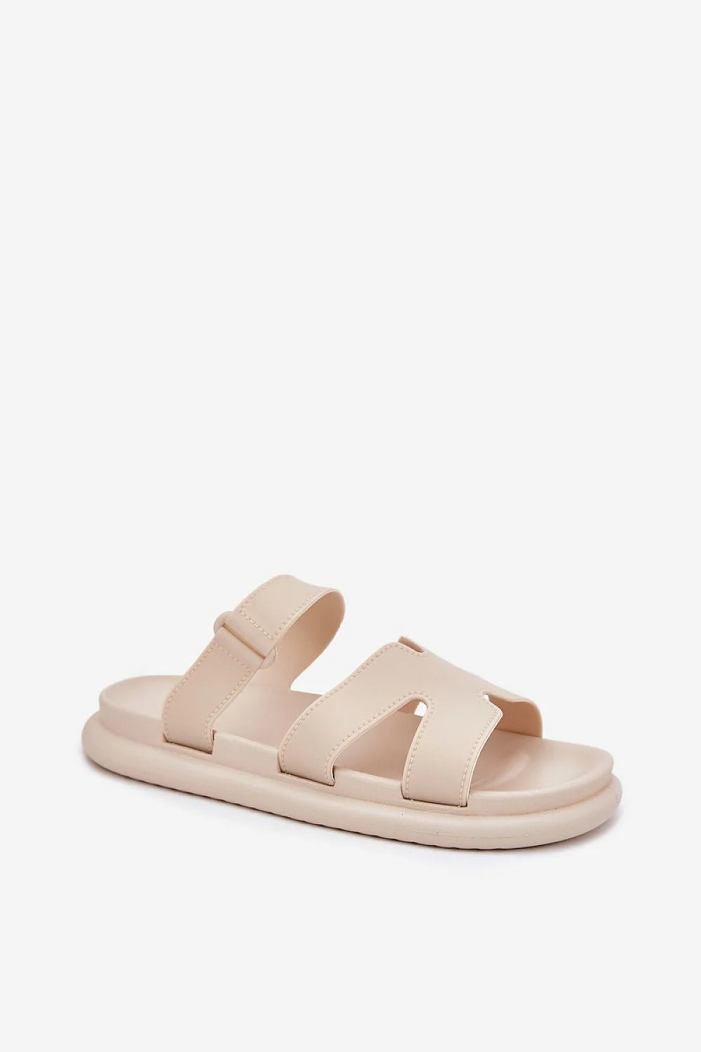 Sandales femmes design moderne minimaliste beige similicuir caoutchouc fermeture ajustable confort ventilation chaîne métal occasion quotidienne été style élégant décontracté