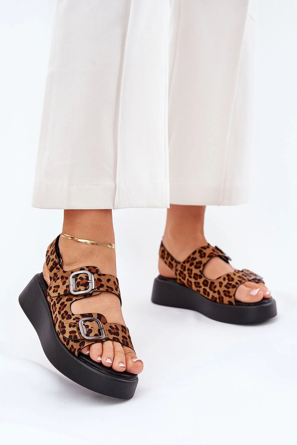 Sandales femmes daim écologique plateforme talon délicat élégance confort motif animal léopard métal argenté style audacieux tendance mode été