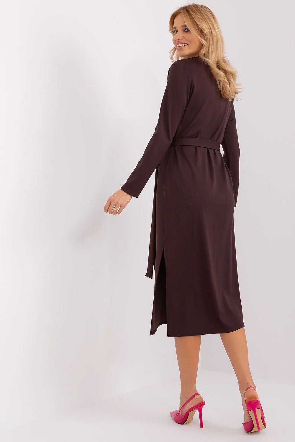 robe midi femme manches longues encolure V lanières croisées ceinture assortie jersey extensible marron chocolat coupe droite fente latérale