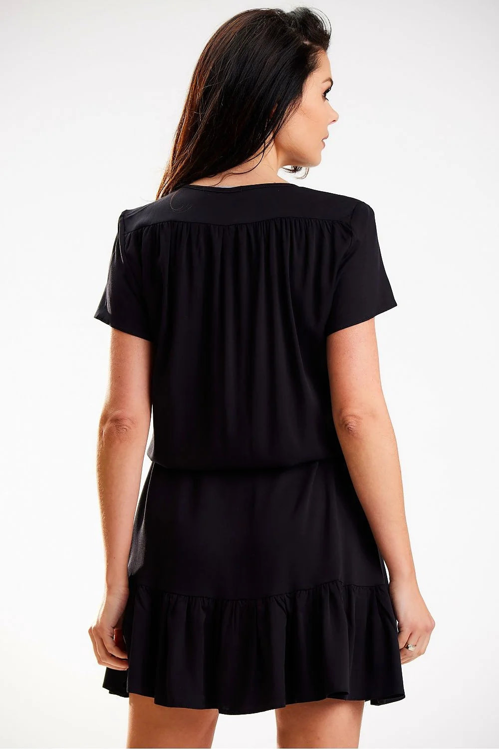 Robe d'été féminine courte en mousseline manches courtes col rond ceinture noire taille ajustable femme
