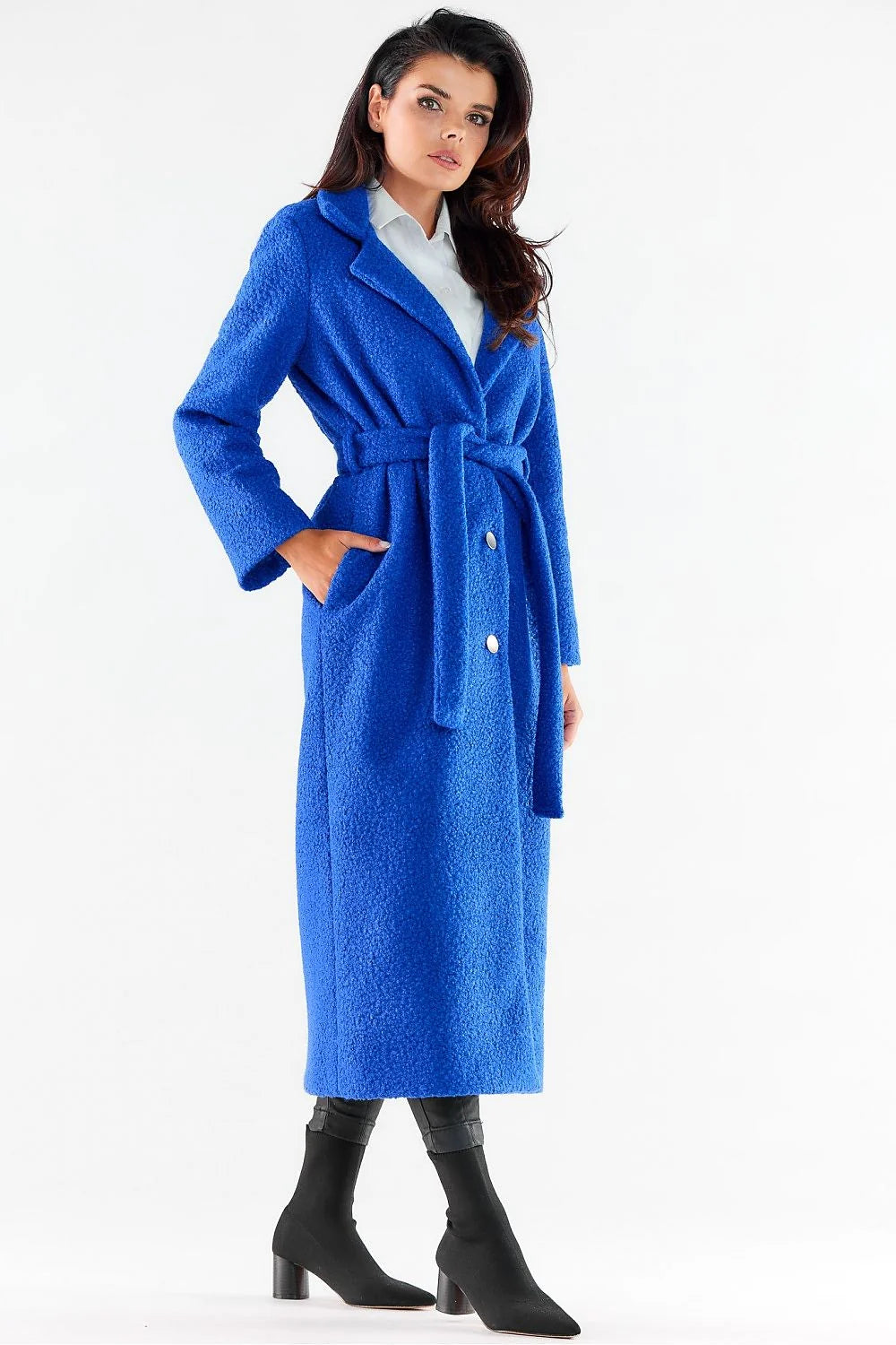 Manteau long pour femme pied-de-poule noir et blanc coupe droite boutons noirs ceinture polyester 100% mode ville soirées