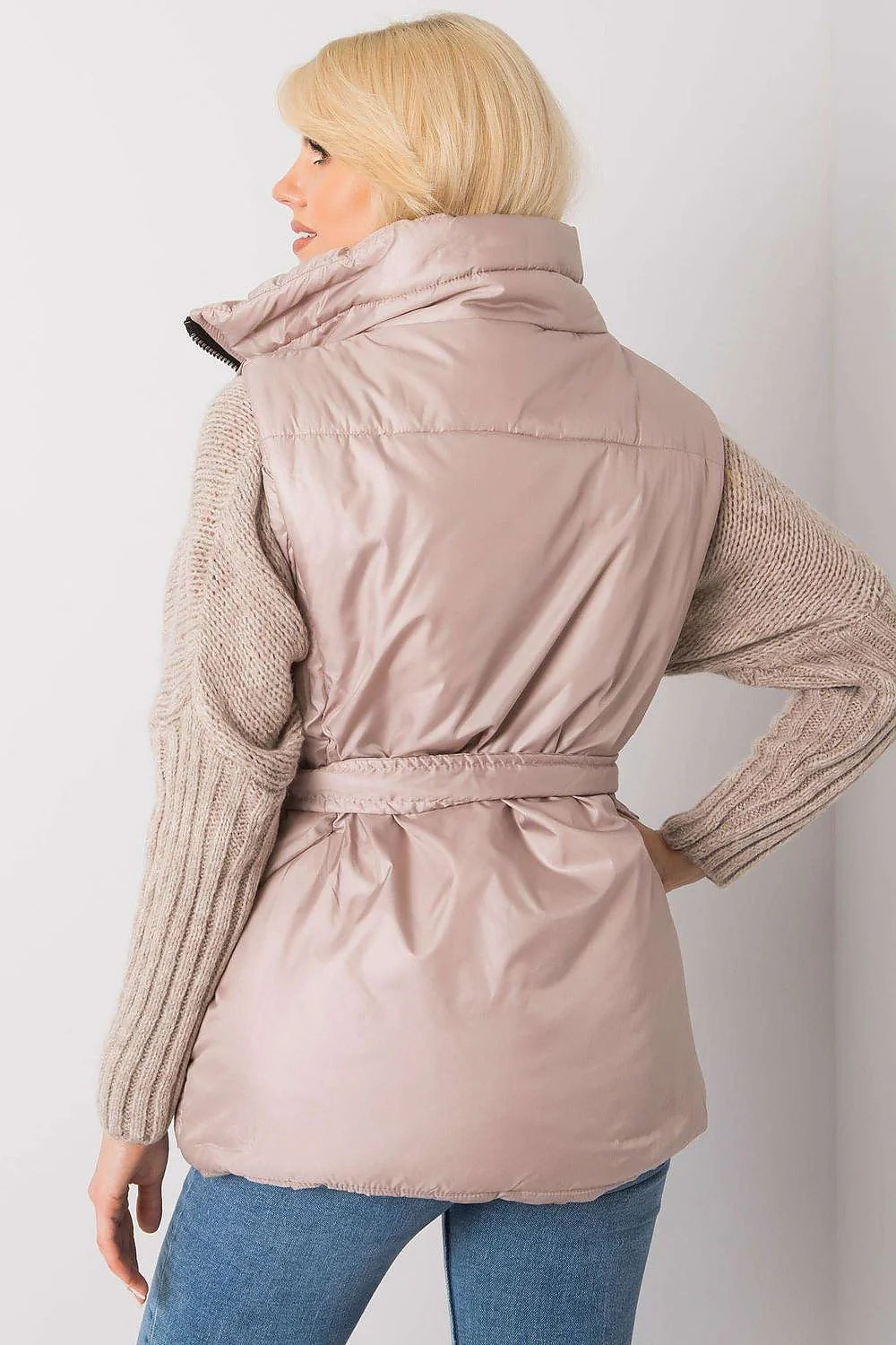 Gilet matelassé marron caramel polyester décontracté élégant fermeture éclair poches ceinture intégrée femme automne-hiver