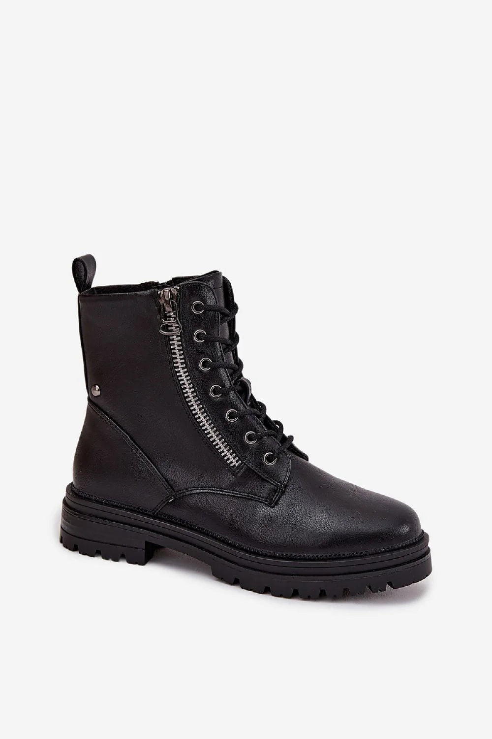 bottines femme noires cuir écologique lisse bout arrondi semelle plateforme crantée lacets zip latéral œillets argentés talon moyen confort urbain
