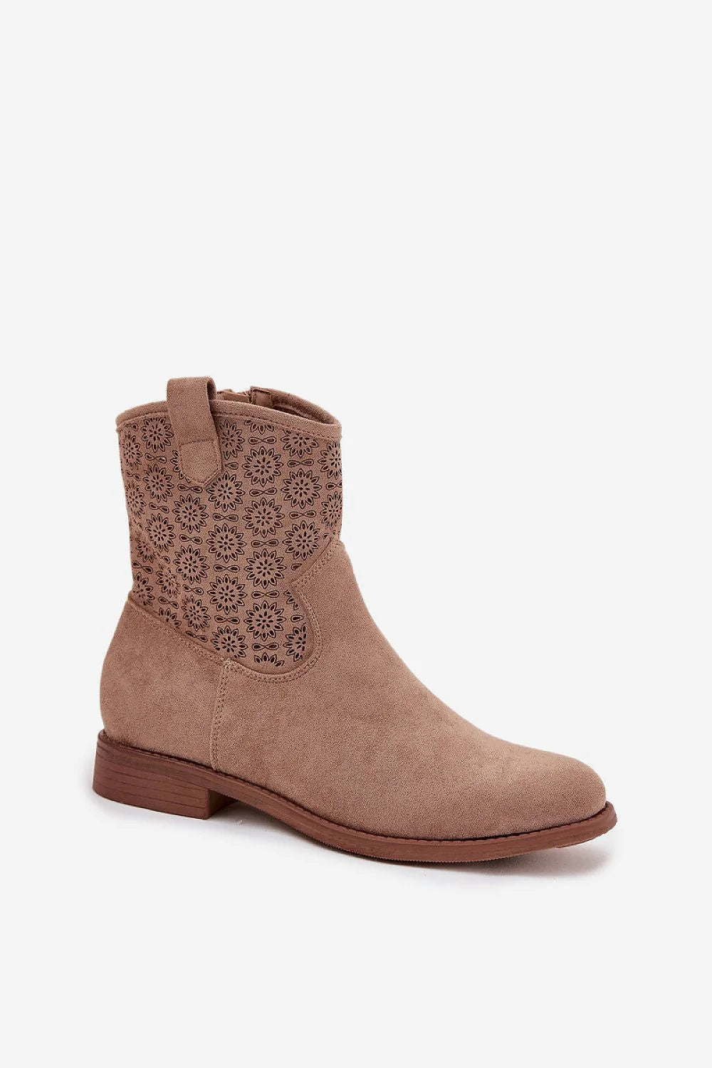 bottines femme suédine taupe bohème chic mi mollet ajourées florales découpées bout arrondi talon bas 3cm semelle antidérapante