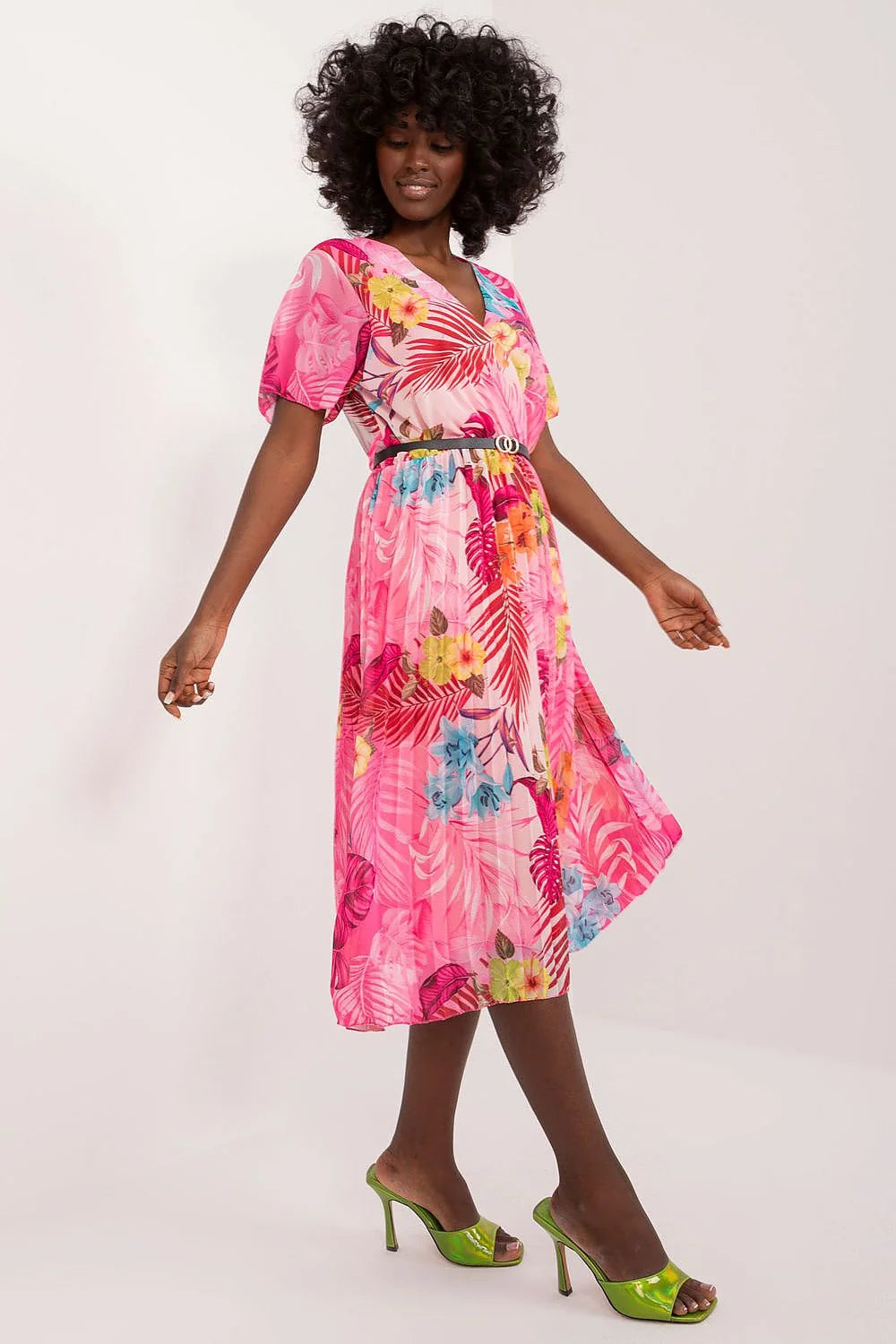 Robe de jour Italy Moda imprimé floral rose vif manches courtes col V ceinture dorée longueur midi polyester