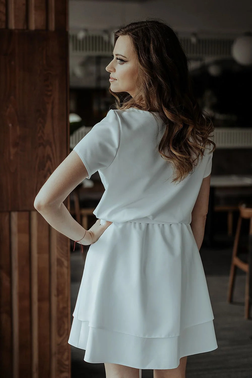 Robe de jour élégante moderne couleur bleu sarcelle manches courtes ceinture incluse taille élastique femme