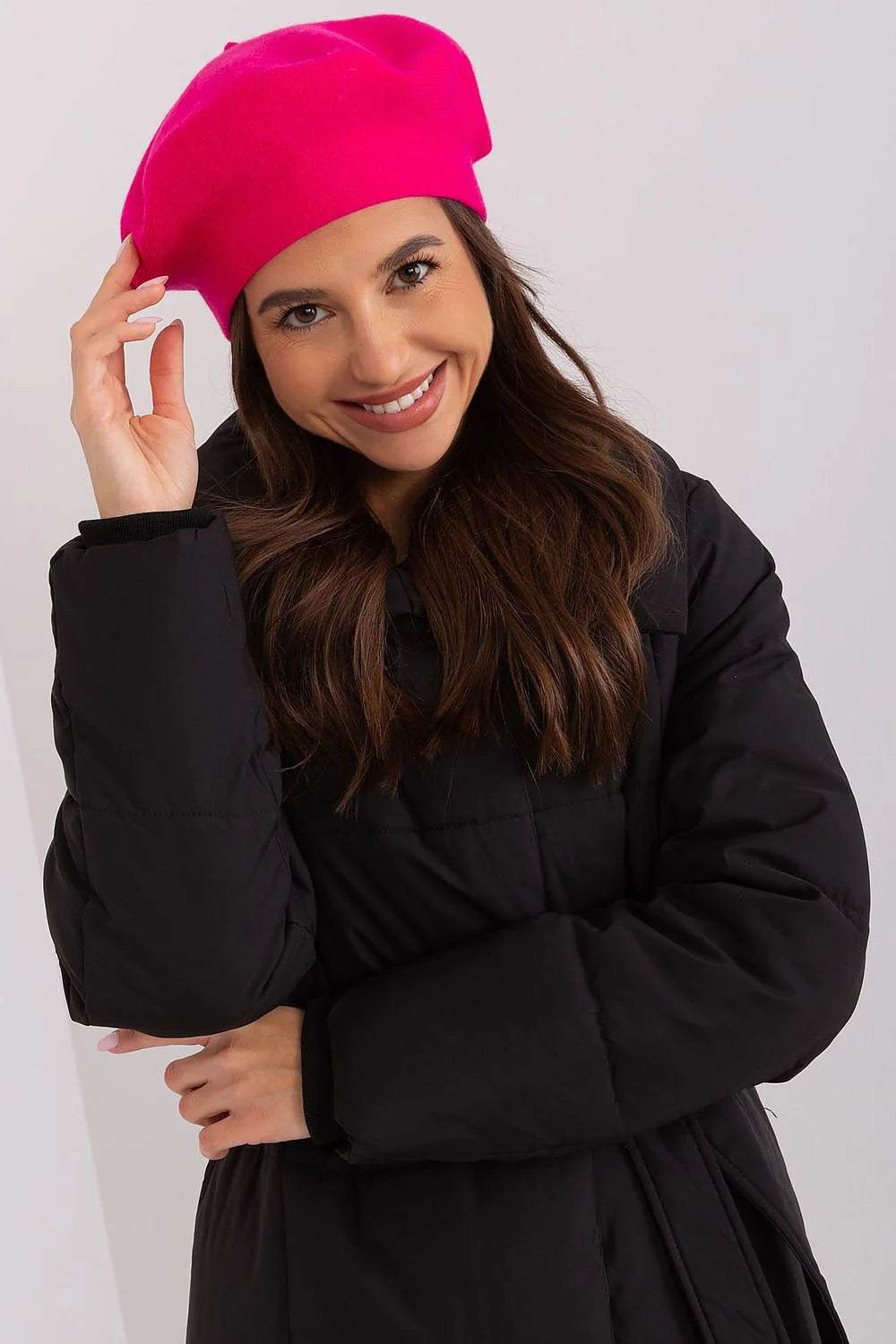 Béret en laine acrylique coton cachemire rose vif design classique féminin hiver automne mode accessoire