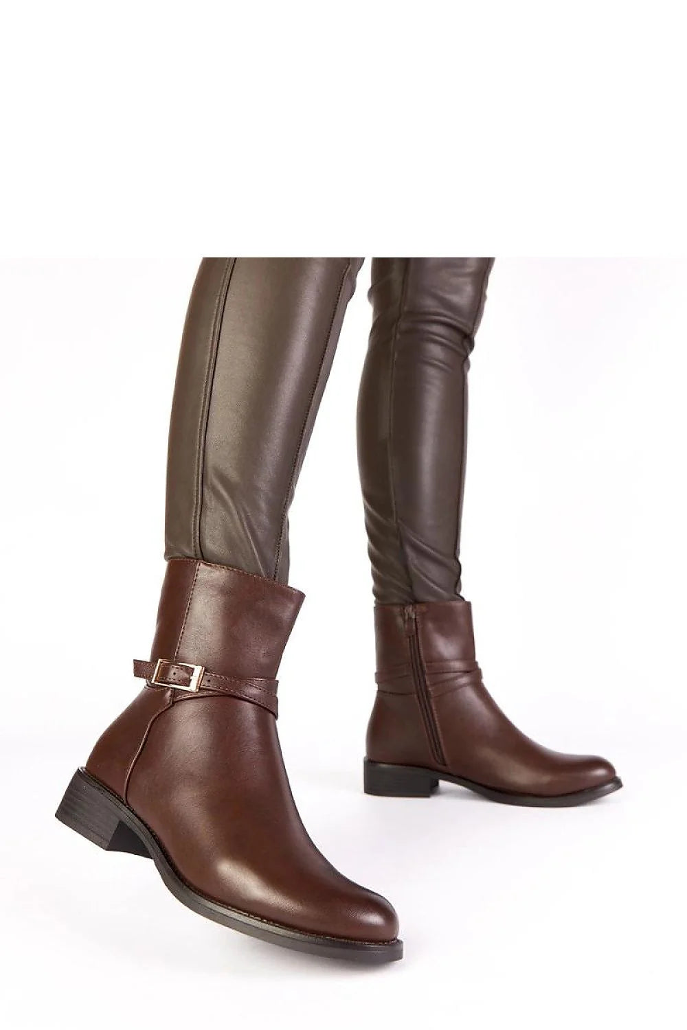 bottines femme brunes chocolat cuir synthétique tige mi mollet fermeture zippée bride boucle dorée cadenas talon bloc antidérapante