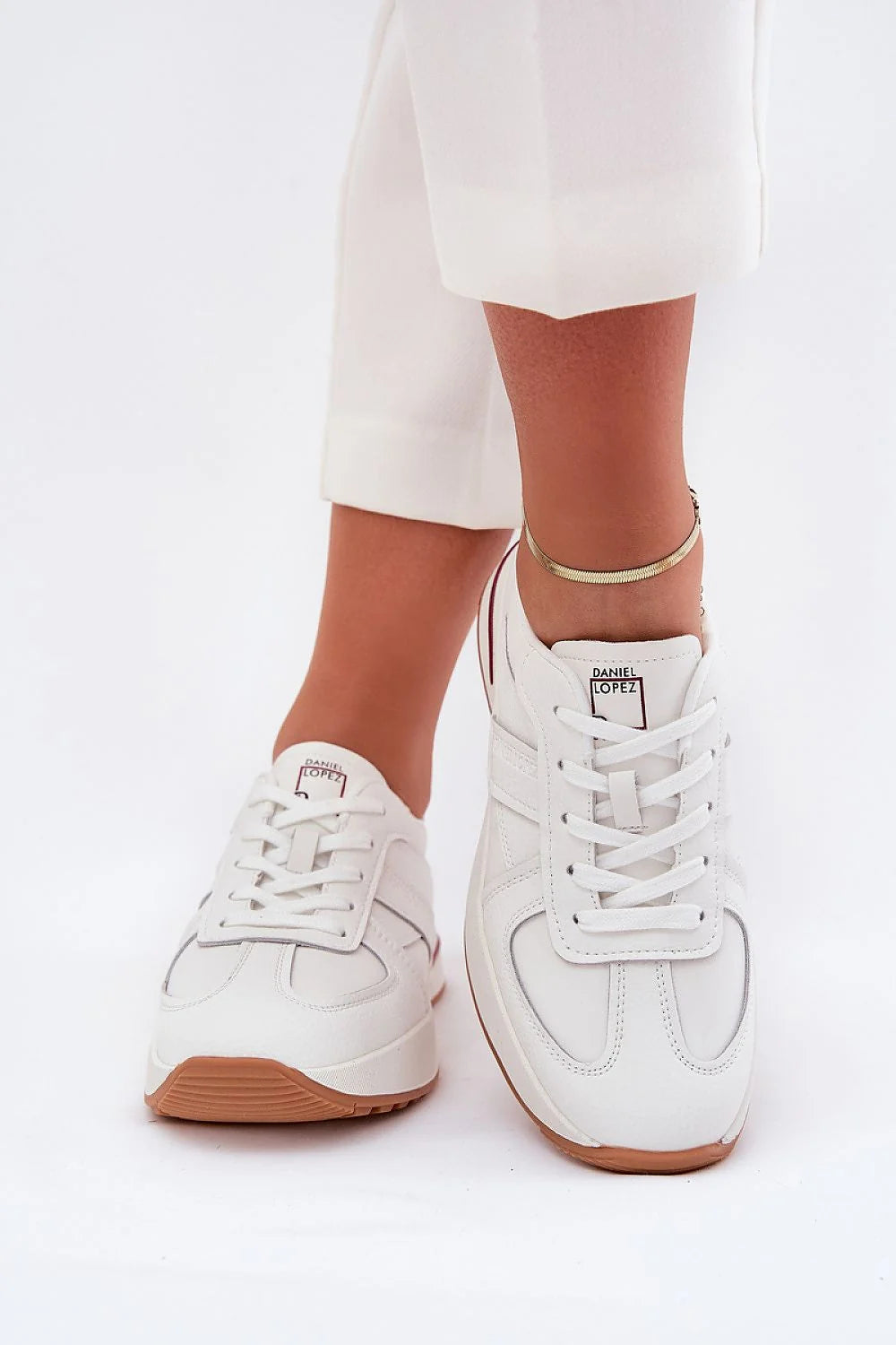 Chaussures de sport pour femmes style décontracté moderne blanc bordeaux cuir similicuir baskets coupe basse confort flexibilité occasions multiples