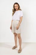 Shorts awama femme mi-cuisse haute taille tissu respirant beige summer casual style épuré