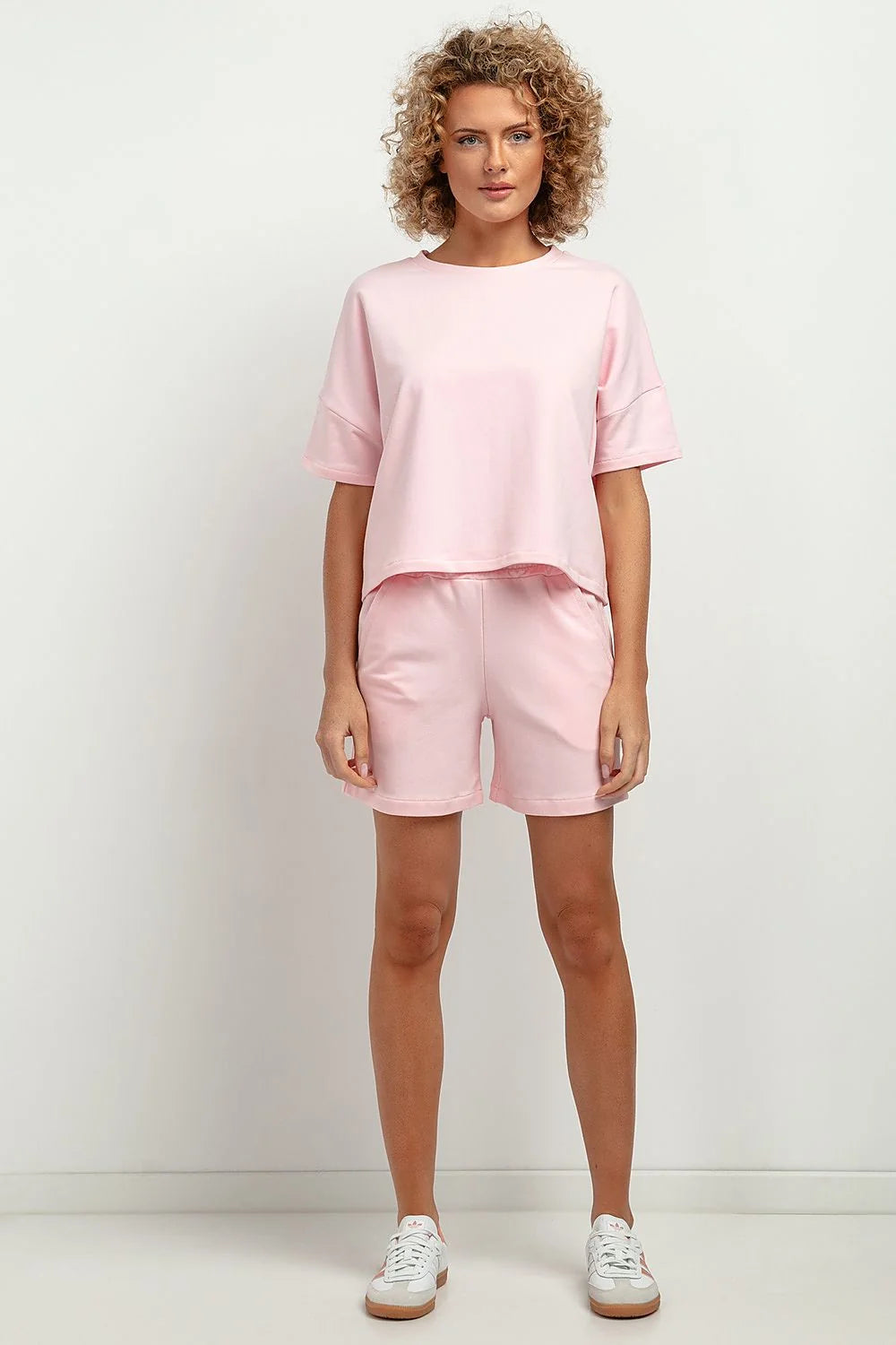Tenue Élégante Casual Femme Ensemble Haut Court et Short Mi-Cuisse Rose Pâle