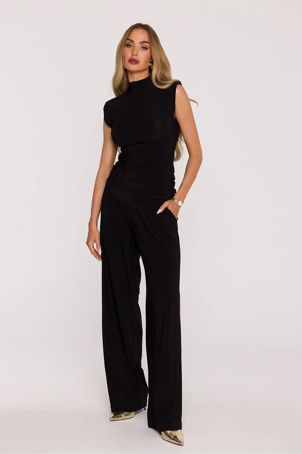 ensemble femme moderne élégant minimaliste noir jersey extensible doux drapé col montant sans manches pantalon palazzo taille haute