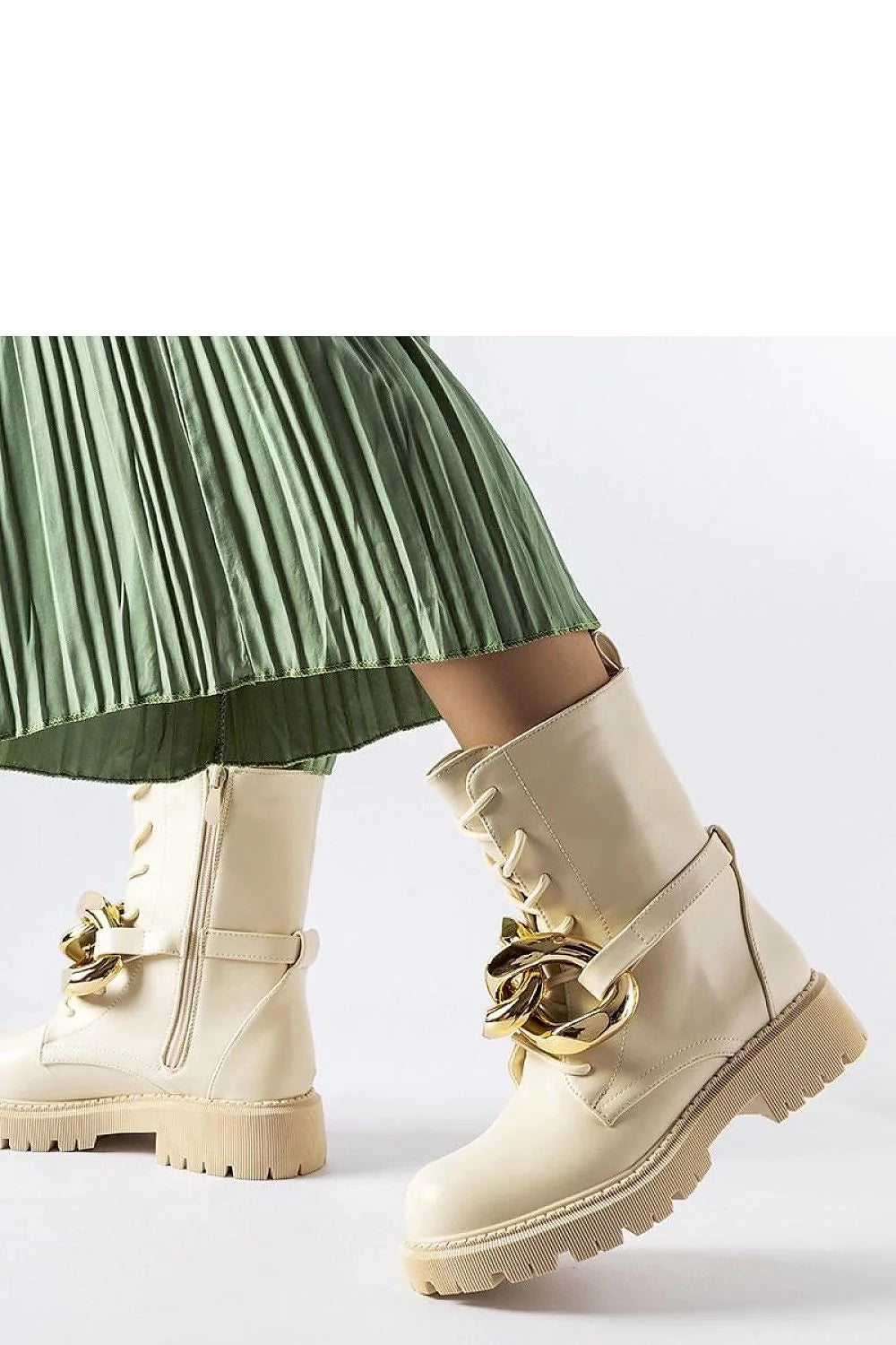Bottes montantes audacieuses crème doré chaîne métallique cuir durable laces ajustables femmes mode tendance 2023