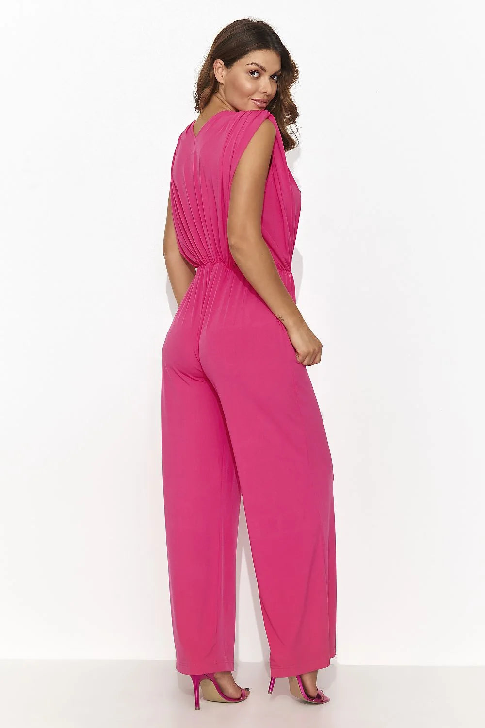 combinaison pantalon femme fuchsia sans manches encolure V taille élastiquée palazzo jambes larges fluide drapé chic soirée élégant