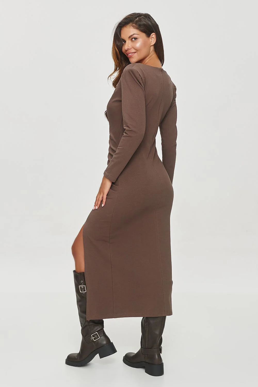 Robe de jour élégante longue manches longues couleur marron foncé taille ajustée fente frontale femme