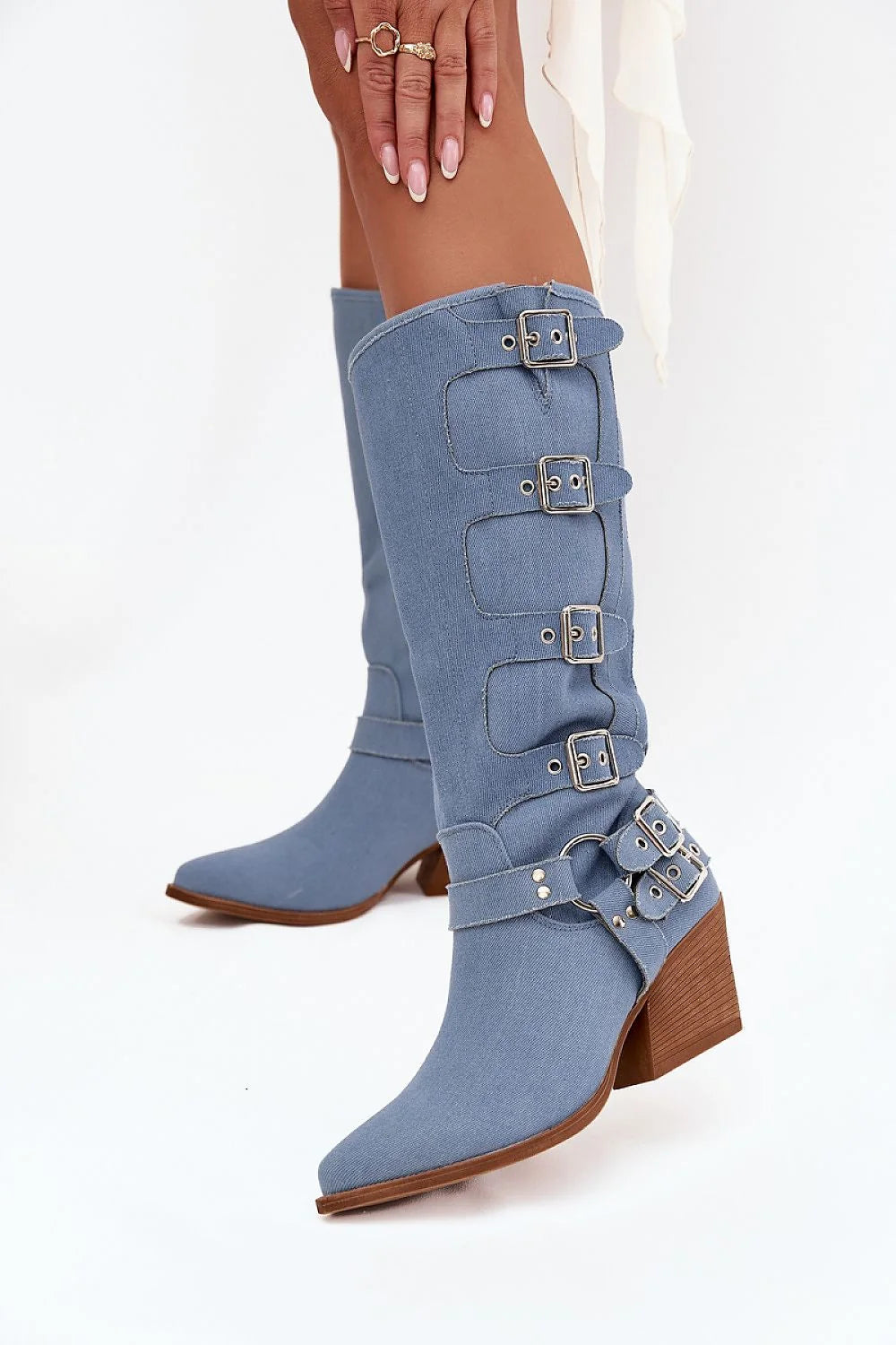 bottes cowboy western femme mi mollet denim bleu clair bout pointu talon poteau moyen effet bois boucles réglables