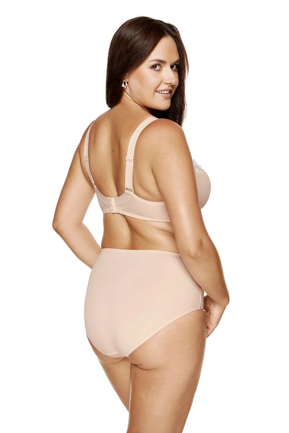 ensemble lingerie balconnet armatures culotte taille haute nude rosé dentelle blanche broderie florale tulle transparent bretelles réglables maintien