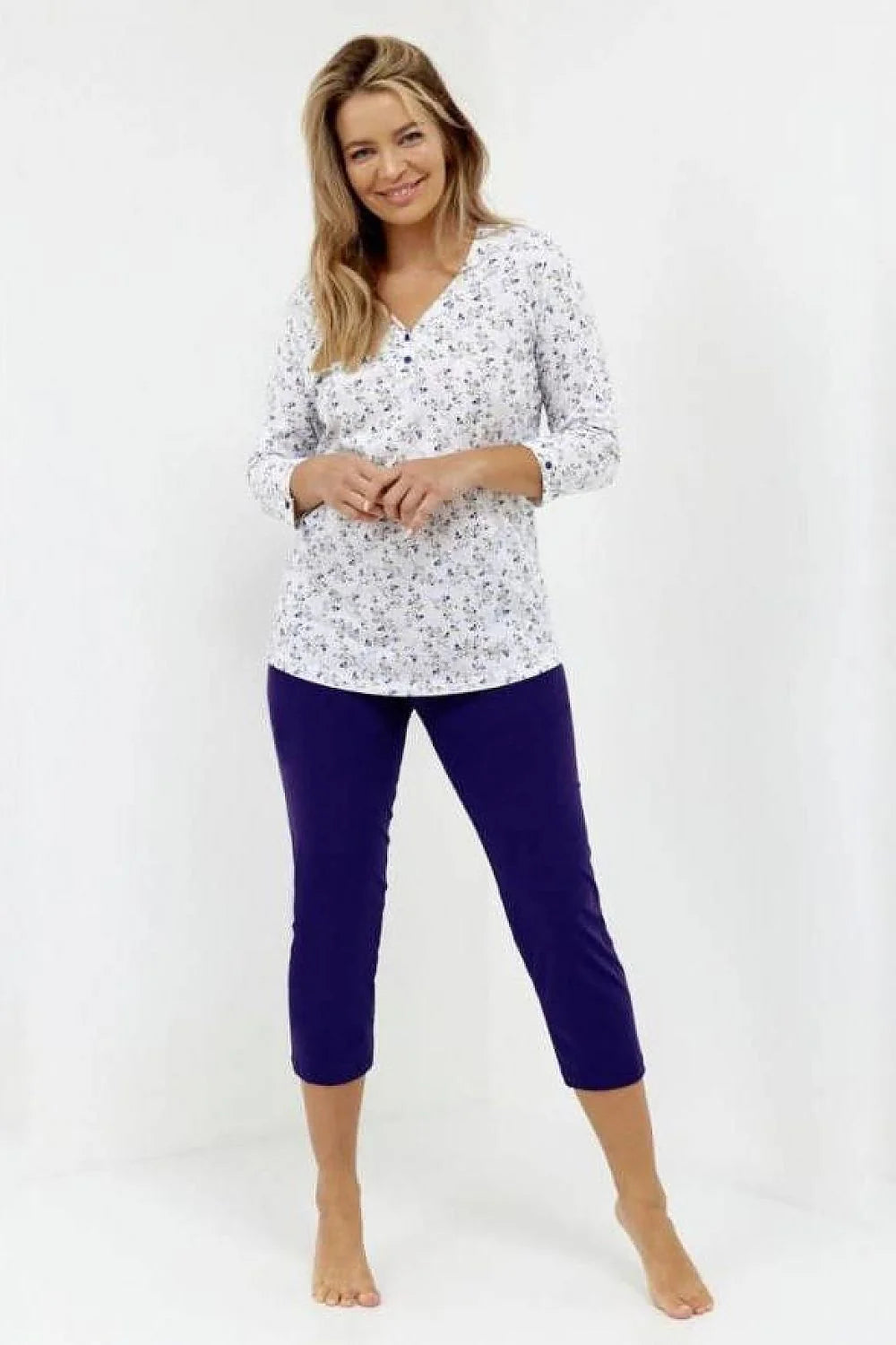 Ensemble pyjama Cana pour femme, haut manches longues, bas couleur violet, style détente élégant, tissu doux respirant, confort optimal, nuit relaxante
