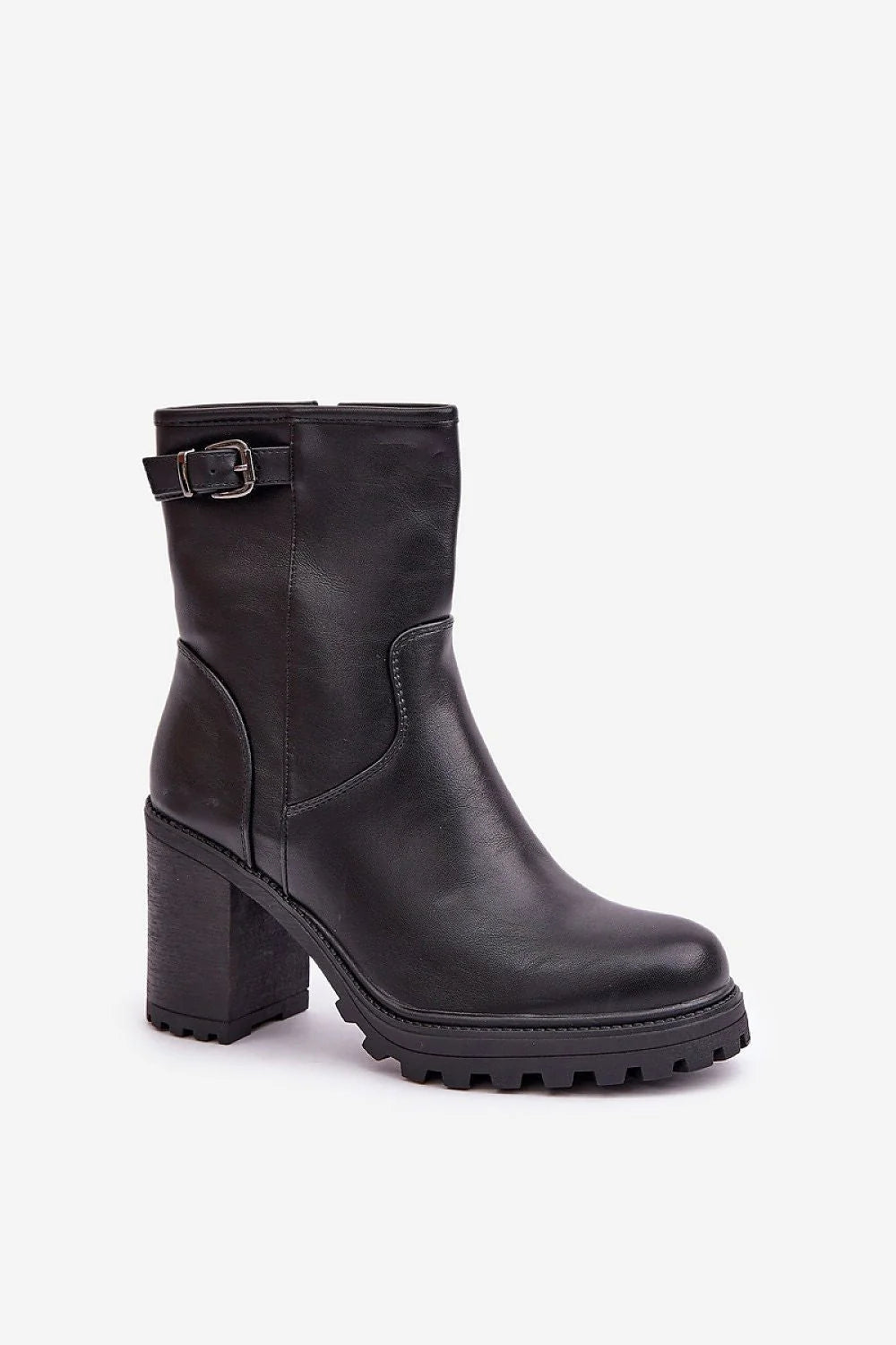 Bottes pour femmes en cuir noir haute qualité design moderne intemporel tige montante cheville style urbain chic élégance sophistication occasion quotidienne formelle confort durabilité