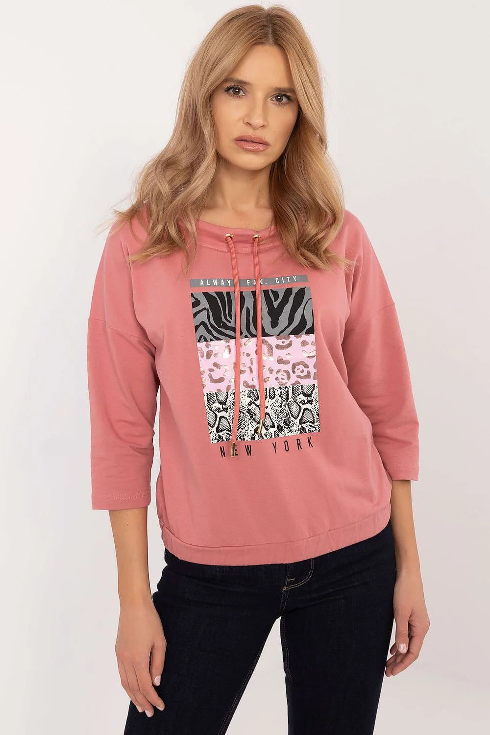 sweatshirt femme urban rose poudré molleton manches trois quarts col rond cordons dorés patchwork animalier logo New York ample élégant