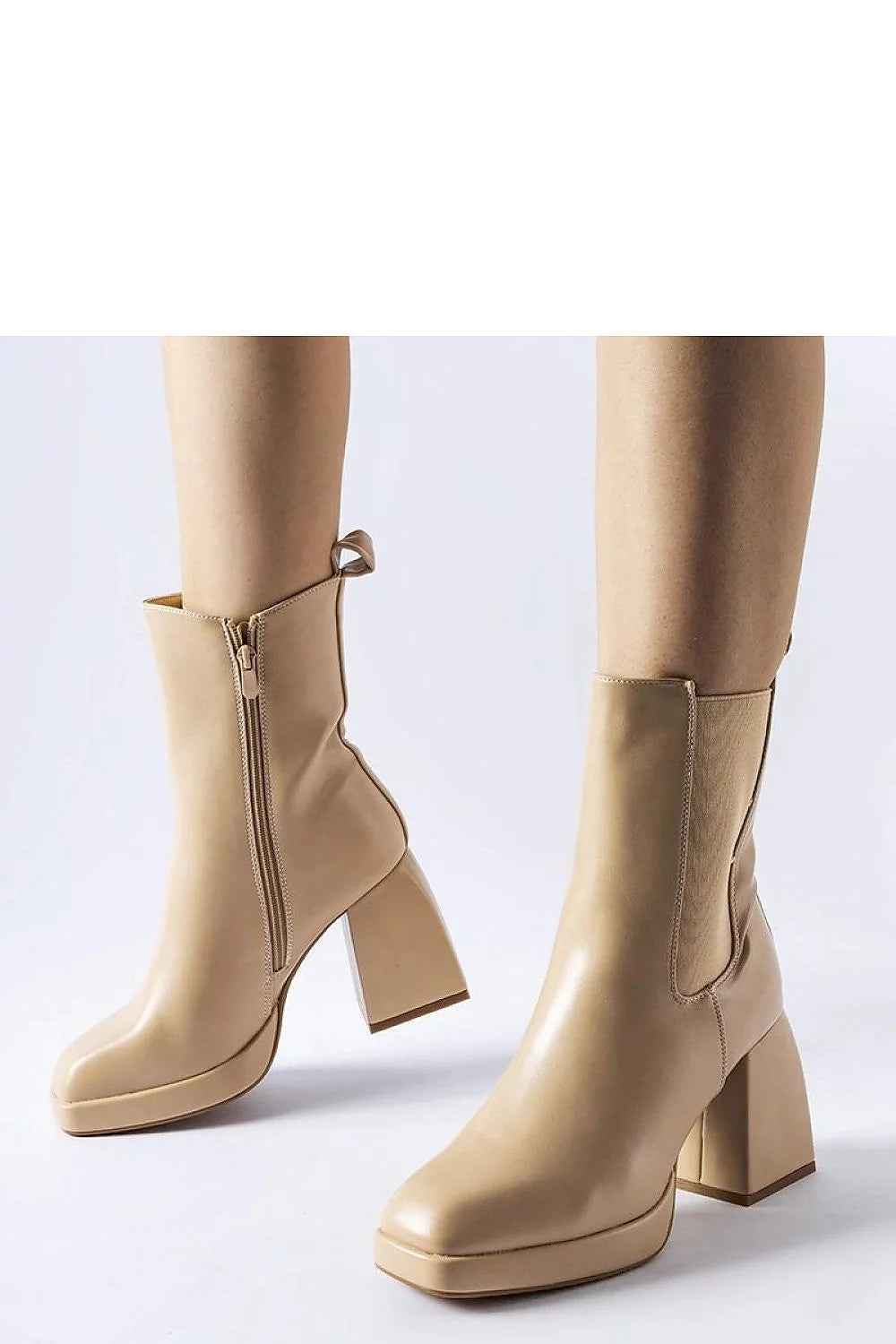 Bottines féminines modernes en cuir synthétique beige talon massif Adamo fermeture éclair bout carré hauteur cheville confortables femme