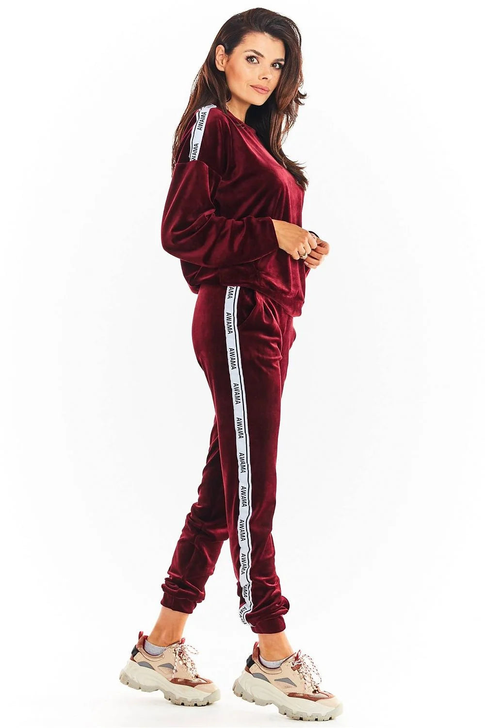 Ensemble survêtement femme velours bordeaux décontracté manches longues confort poches style chic maison