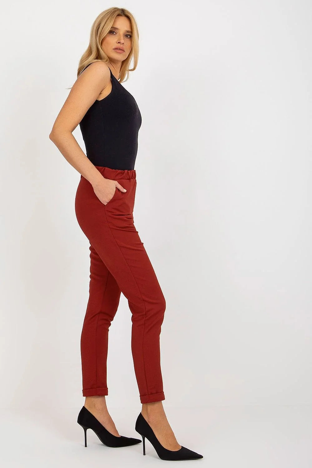 pantalon femme Lakerta cigarette taille haute brique terracotta coupe slim cheville retroussée stretch confortable élasthanne coton polyester laine poches glissières