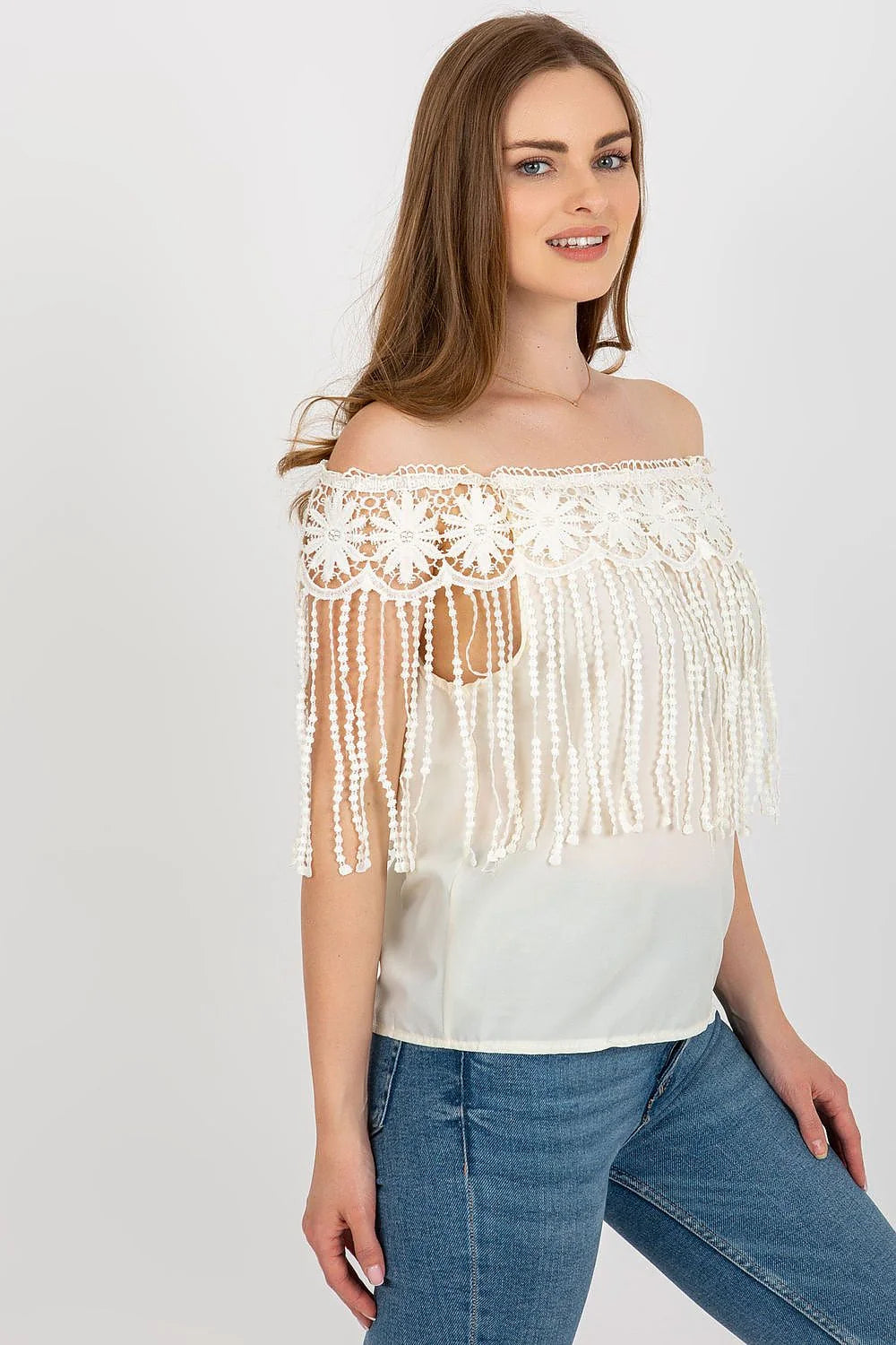 chemisier bohème femme encolure espagnole bardot épaules dénudées dentelle crochetée motif floral franges perlées longues coton polyester fluide