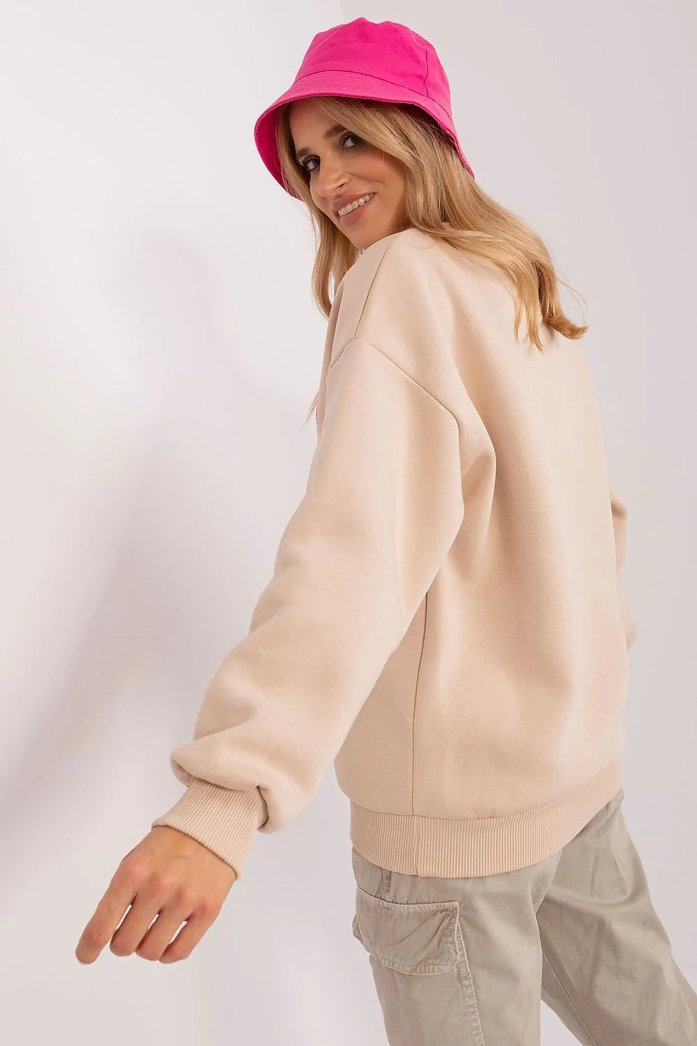 Sweatshirt femme style décontracté beige rose inscription BABE manches longues coton polyester