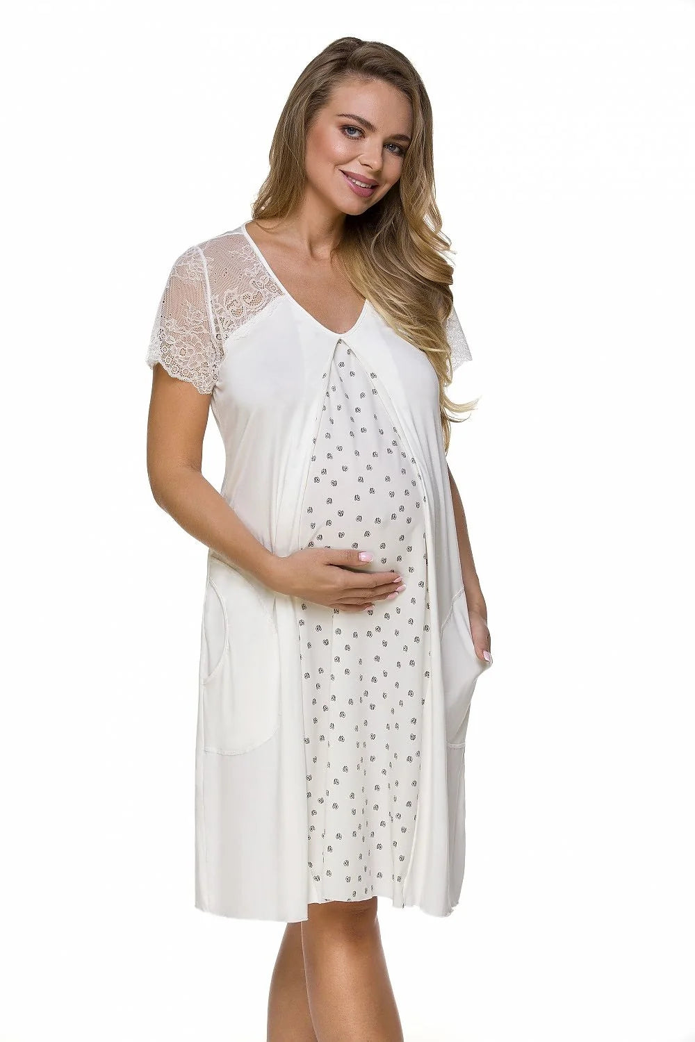 Nuisette maternité dentelle élégante confortable viscose manches courtes poches latérales grossesse future maman